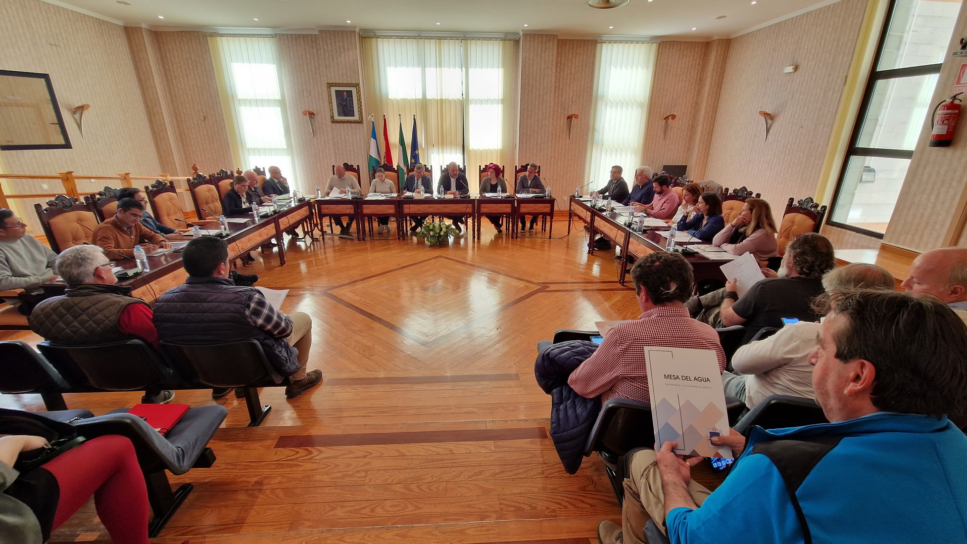 Salobreña celebra la primera reunión de la Mesa del Agua